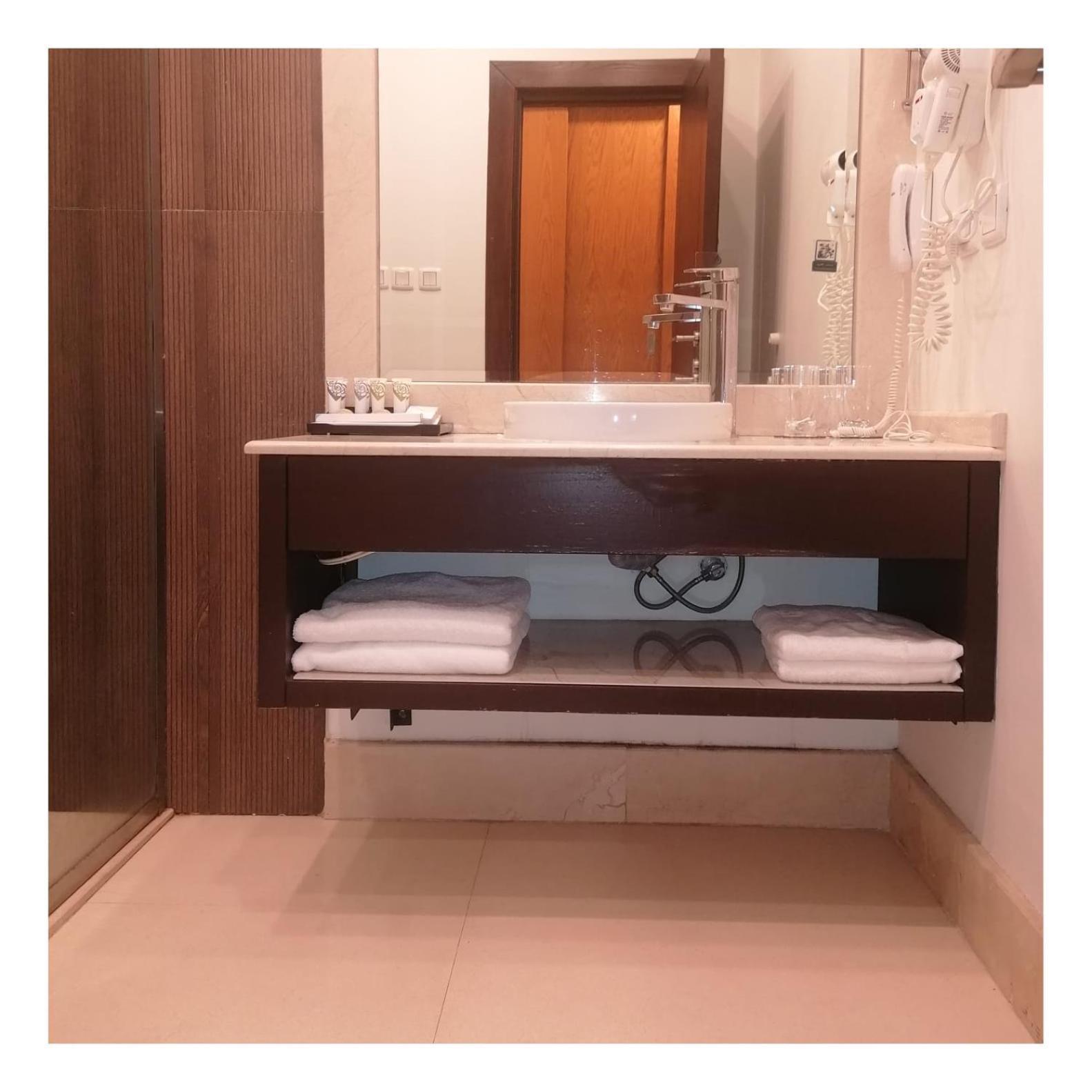 Diamond Hotel Riyadh Eksteriør billede